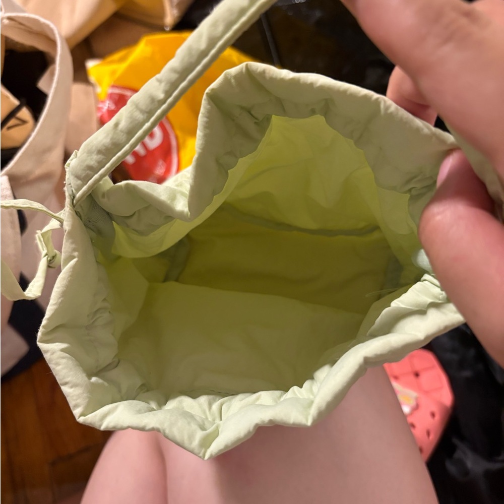 Stylish Light Green Drawstring Mini Bag - Picture 2 of 4